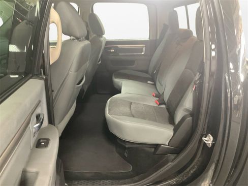 Used 2013 RAM 1500 Big Horn image 13