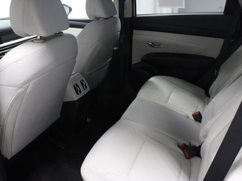 Used 2025 Hyundai Tucson SEL FWD image 20