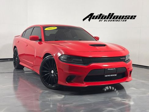 Used 2019 Dodge Charger R/T RWD image 1