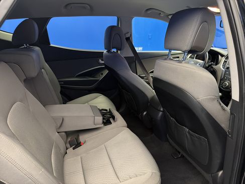 Used 2014 Hyundai Santa Fe Sport w/ Popular Equipment Package 02 image 24