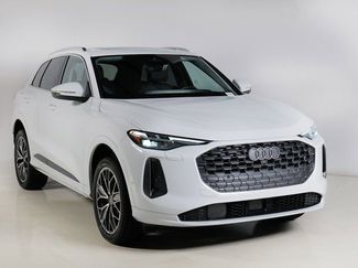 Certified 2025 Audi Q5 2.0T Premium Plus w/ Premium Plus video 1