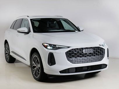 Certified 2025 Audi Q5 2.0T Premium Plus w/ Premium Plus