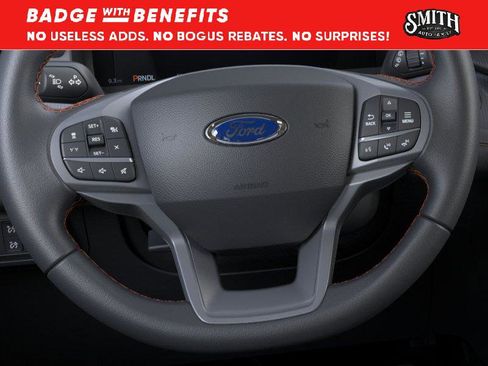 New 2026 Ford Explorer Active w/ Active Comfort Package RWD image 13