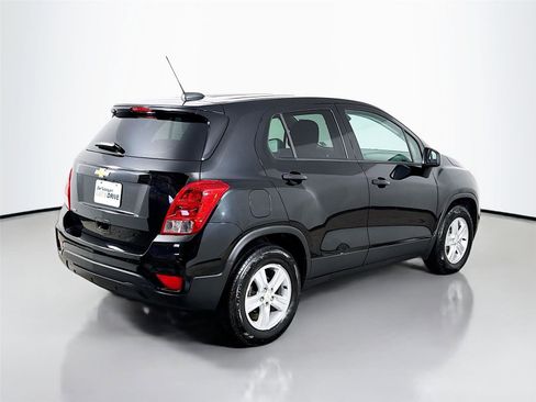 Used 2020 Chevrolet Trax LS w/ Tint and Cruise Package image 9