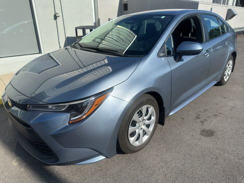 Used 2025 Toyota Corolla LE FWD image 3