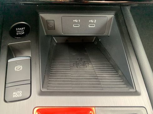 New 2026 Nissan Kicks SR w/ Cold Weather Package FWD image 15