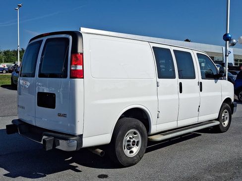 Used 2024 GMC Savana 2500 w/ Driver Convenience Package RWD image 6