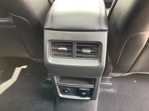 Used 2024 Ford Edge SEL w/ Convenience Package AWD/4WD image 34