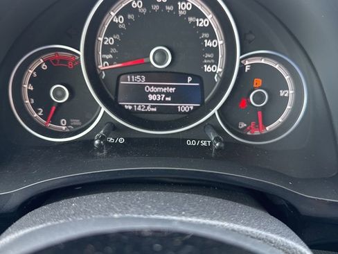 Used 2018 Volkswagen Beetle 2.0T S image 7