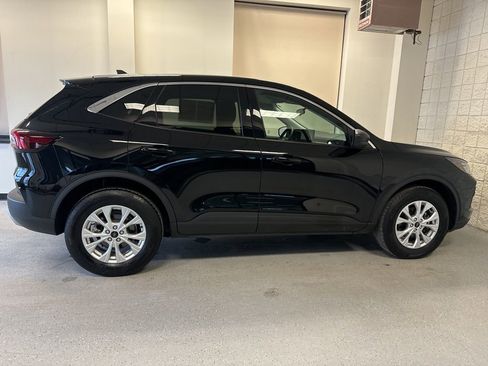 Used 2023 Ford Escape Active w/ Tech Pack #1 image 23