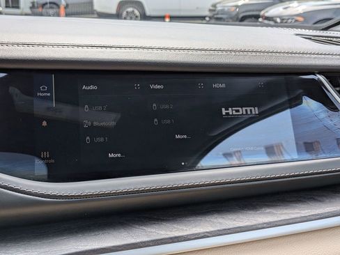 Used 2022 Jeep Grand Cherokee Limited 4xe image 23