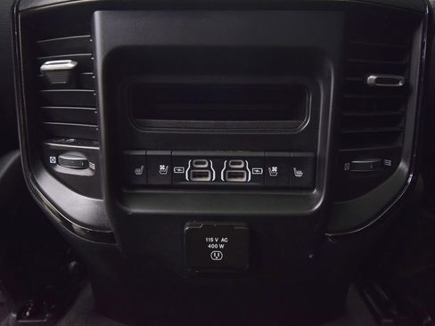 Used 2023 RAM 1500 Limited AWD/4WD image 39