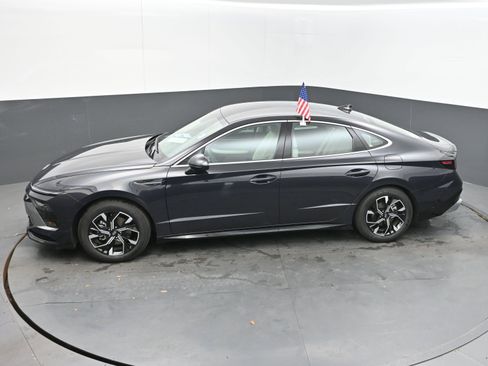 Used 2025 Hyundai Sonata SEL FWD image 36
