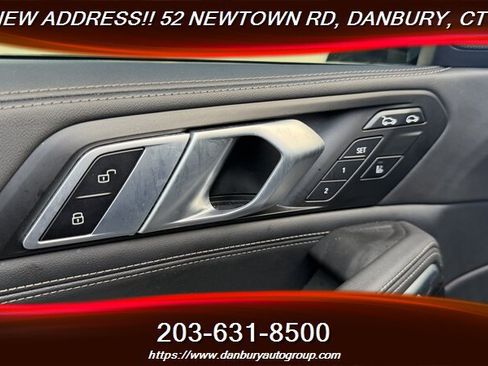 Used 2026 BMW X6 xDrive40i AWD/4WD image 12