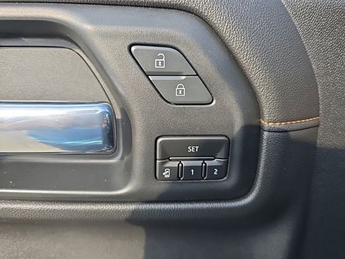 Used 2021 GMC Sierra 1500 AT4 w/ Off-Road Performance Package image 25