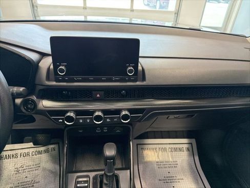Used 2025 Honda CR-V EX image 20