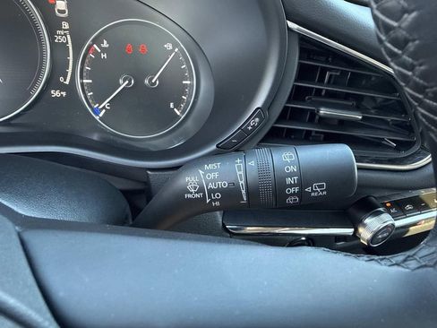 Certified 2025 MAZDA CX-30 AWD 2.5 S w/ Preferred Package image 38