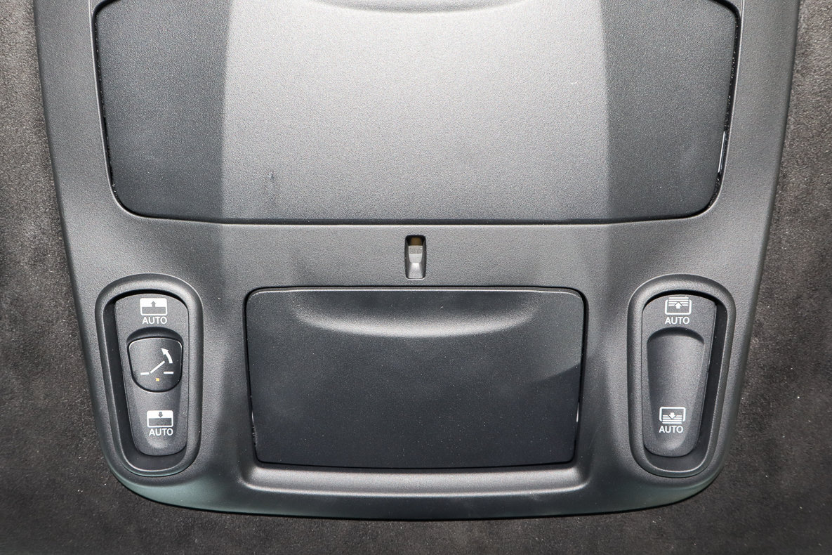 Used 2024 Chrysler Pacifica Pinnacle FWD image 35
