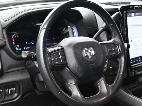 Used 2024 RAM 2500 Rebel AWD/4WD image 16