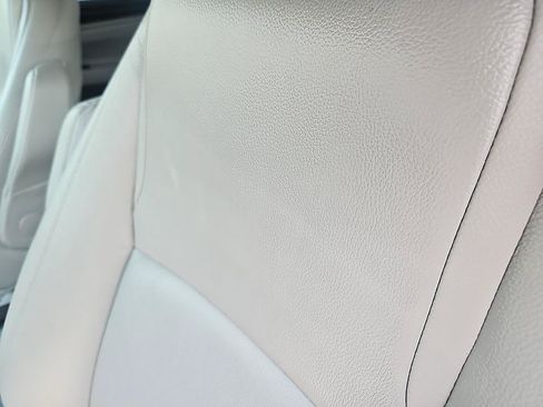 Used 2018 Honda Odyssey EX-L image 16