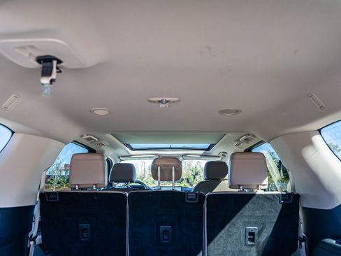 Used 2024 Ford Expedition Max Limited image 17