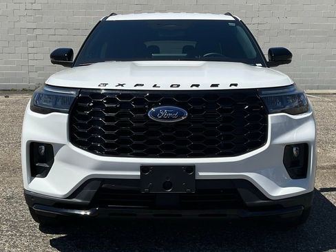 Used 2026 Ford Explorer ST-Line w/ ST-Line Street Pack image 57