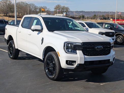 New 2025 Ford Ranger Lariat w/ FX4 Off-Road Package image 2