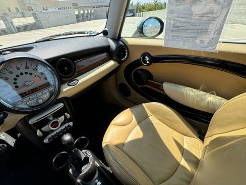 Used 2009 MINI Cooper Clubman S FWD image 22