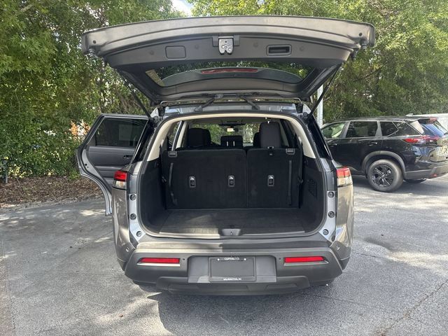 Used 2024 Nissan Pathfinder S w/ Cargo Package FWD image 13