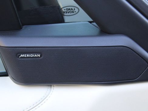 Certified 2024 Land Rover Range Rover Long Wheelbase SE image 14