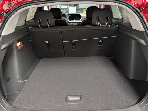 New 2026 Chevrolet Trax LS w/ LS Convenience Package FWD image 13