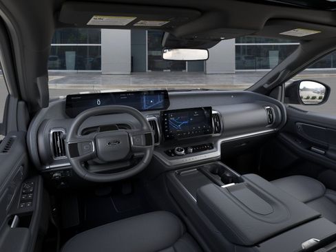New 2026 Ford Expedition Platinum w/ Stealth Appearance Package AWD/4WD image 11
