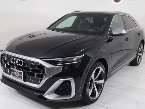 Used 2024 Audi SQ8 Premium Plus image 29