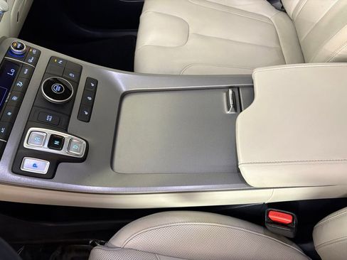 Used 2021 Hyundai Palisade SEL w/ Premium Package FWD image 34
