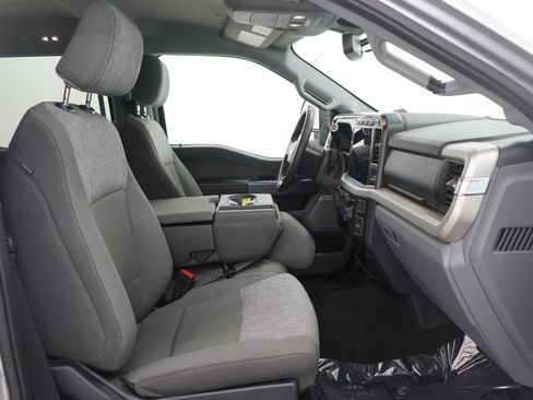 Used 2023 Ford F250 XLT w/ XLT Premium Package image 14