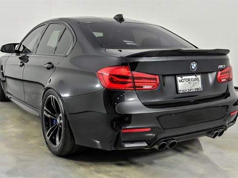 Used 2016 BMW M3 RWD image 8