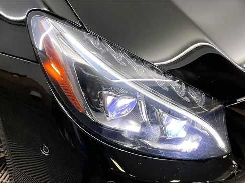 Used 2018 Mercedes-Benz C 63 AMG S image 26