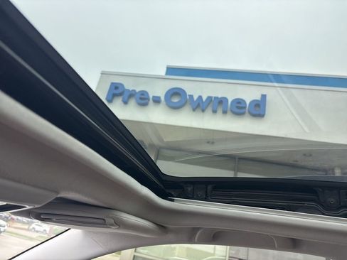 Used 2017 Subaru Forester 2.0XT Touring image 27