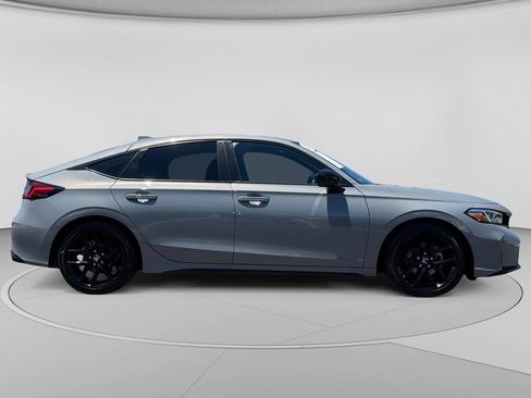 Used 2025 Honda Civic Sport image 30