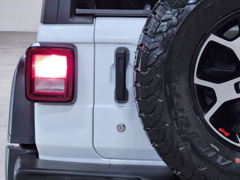 Used 2020 Jeep Wrangler Unlimited Rubicon image 20