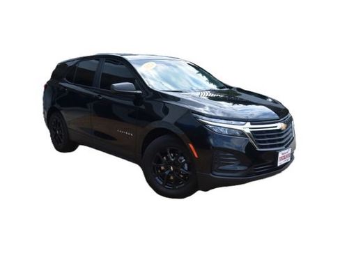 Used 2024 Chevrolet Equinox LS w/ LS Convenience Package FWD image 2