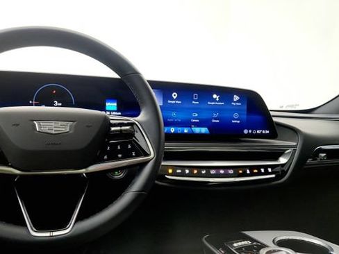 Used 2024 Cadillac Lyriq Tech AWD/4WD image 61