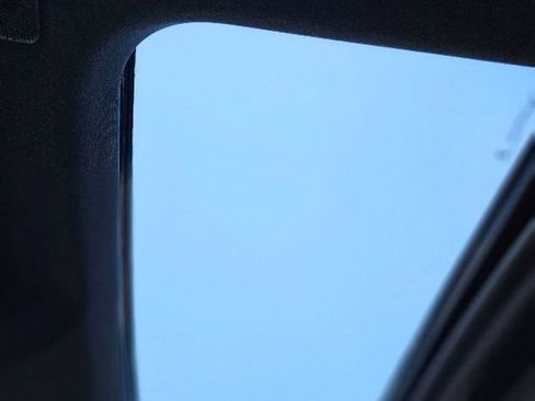 Used 2022 GMC Sierra 1500 SLT w/ SLT Premium Plus Package image 27