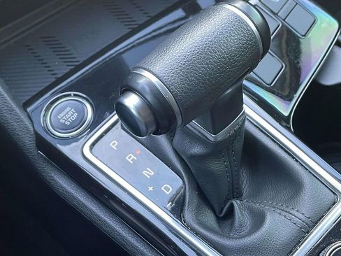 Used 2023 Kia Sportage EX image 30