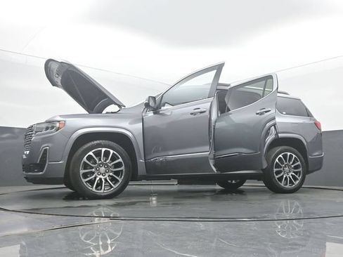 Used 2022 GMC Acadia Denali w/ Denali Ultimate Package AWD/4WD image 60