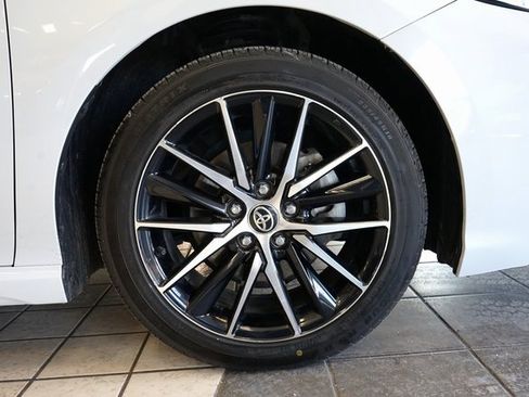 Used 2022 Toyota Camry SE image 50