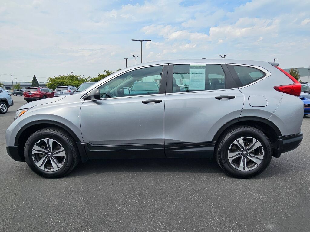 Used 2017 Honda CR-V LX image 2