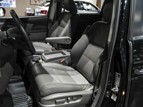 Used 2016 Honda Odyssey EX-L image 28