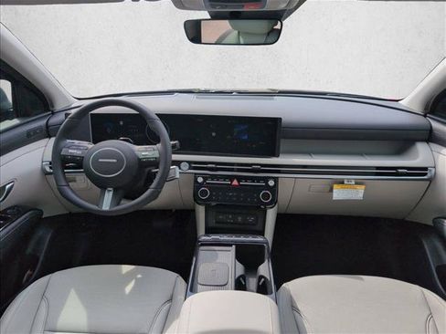 New 2026 Hyundai Tucson Limited FWD image 18