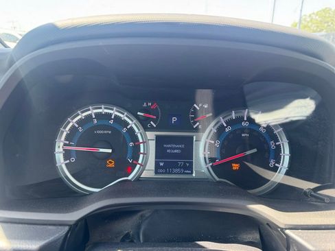 Used 2015 Toyota 4Runner Trail image 11